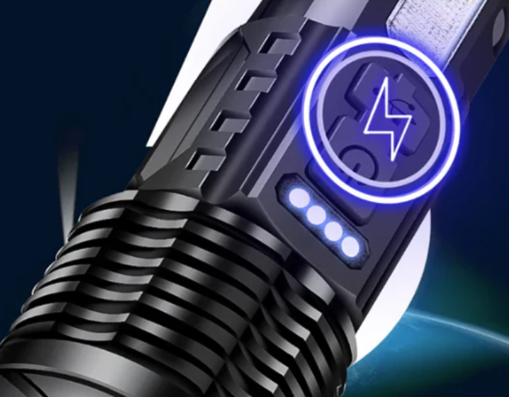 Linterna TITANIUM PRO: Versatilidad y Potencia en tus Manos